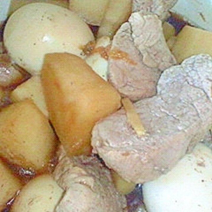 梅干しin豚ヒレ肉と大根の煮物